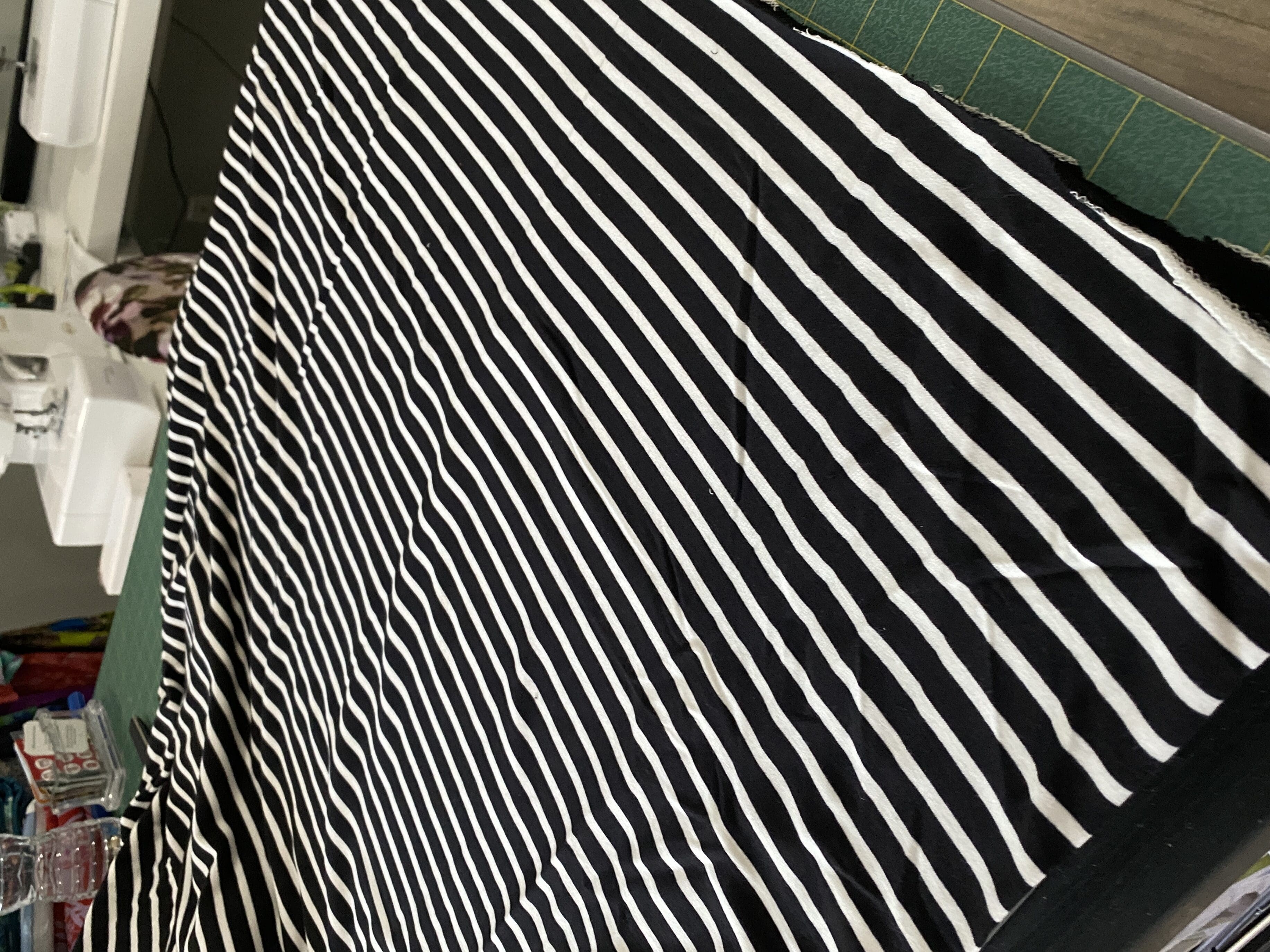 Knit striped fabric